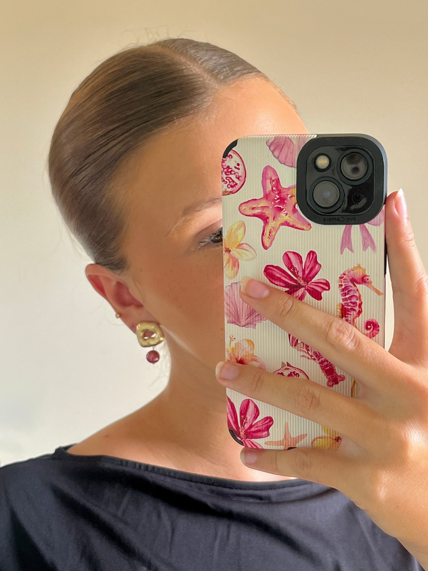 A touch of red øreringe (Upcycled)