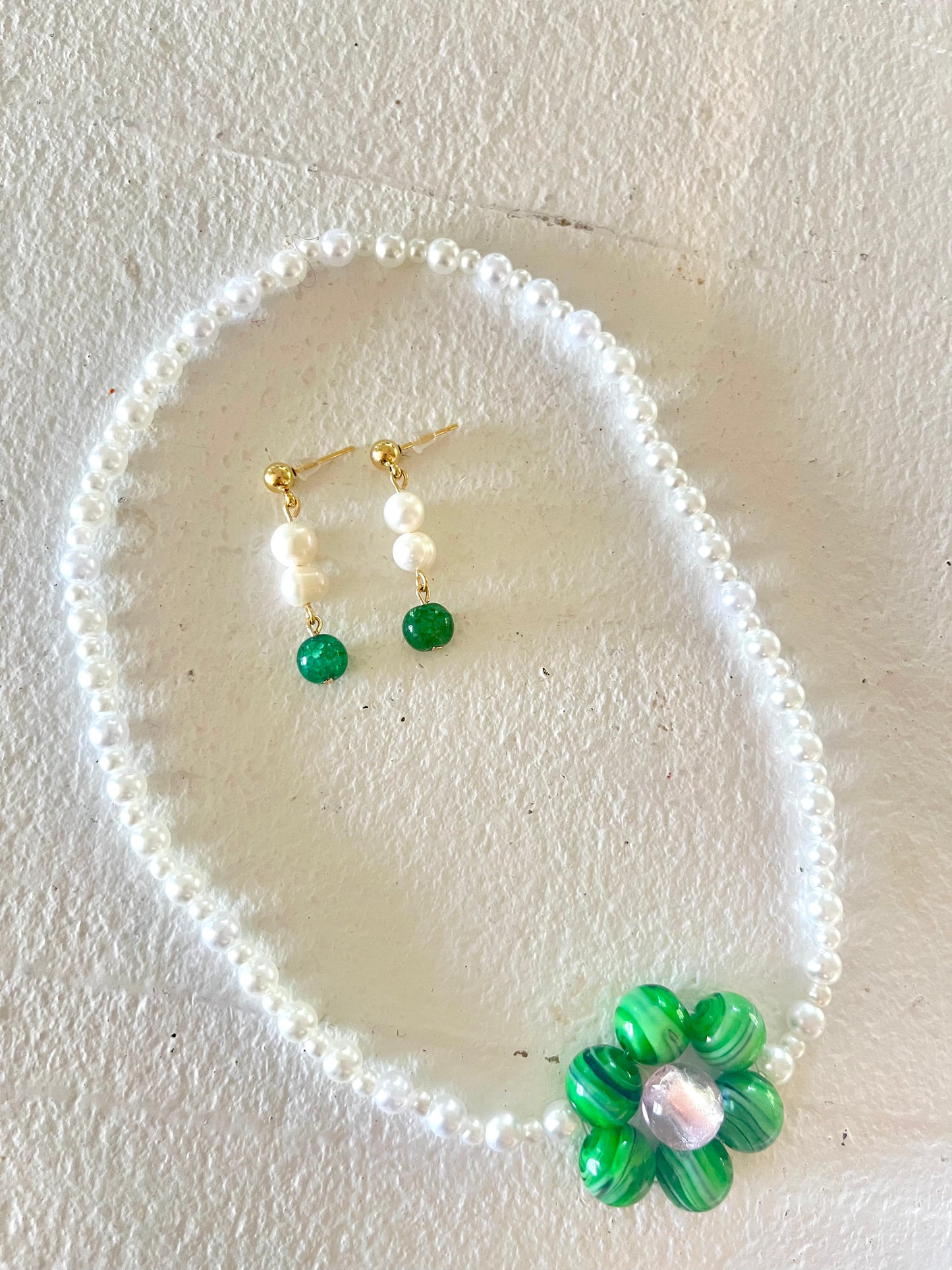 Perleblomst halskæde (Upcycled)